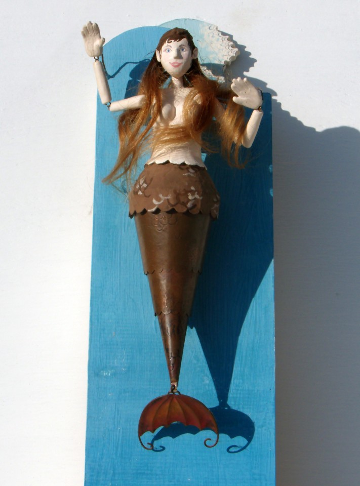 Mermaid automata